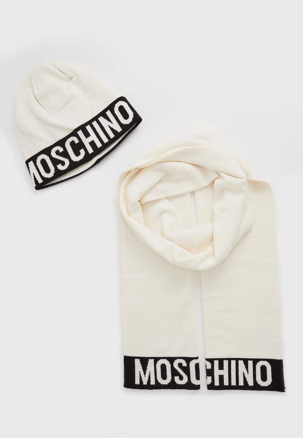 MOSCHINO SET