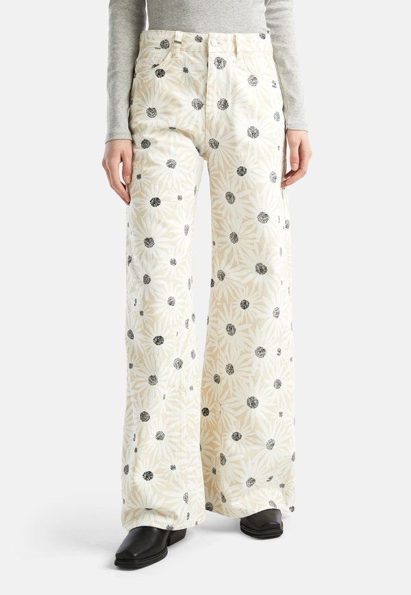 United Colors of Benetton FIVE POCKETS-WIDE LEG