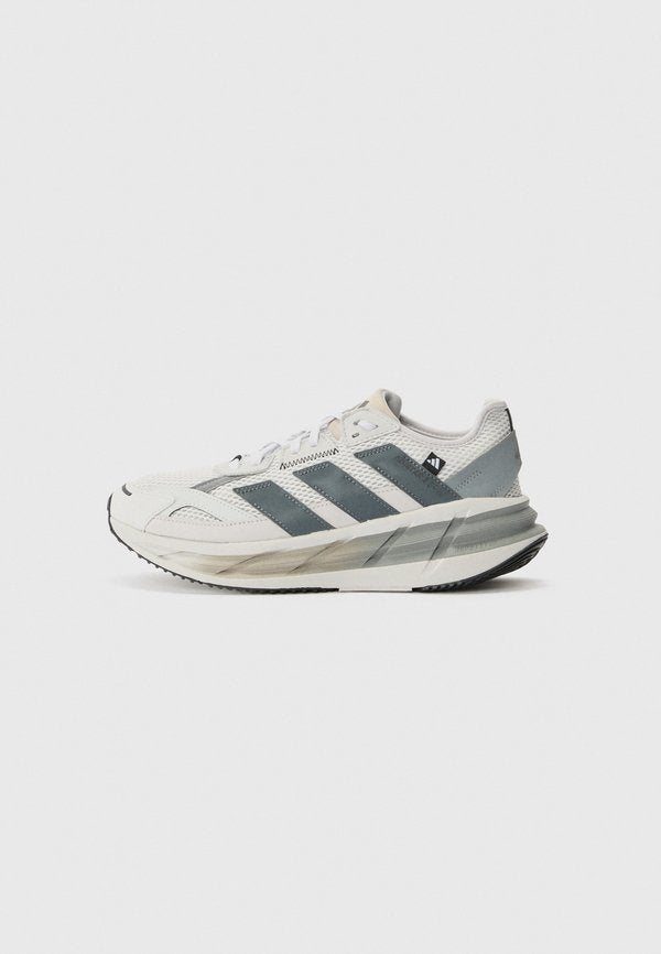 adidas Sportswear ADISTAR 3 UNISEX