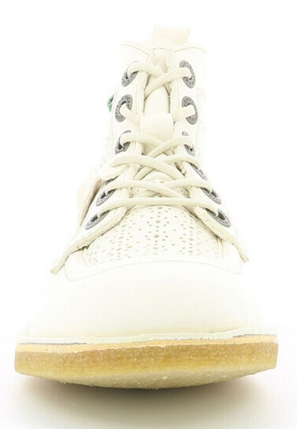 Kickers OJIKAR