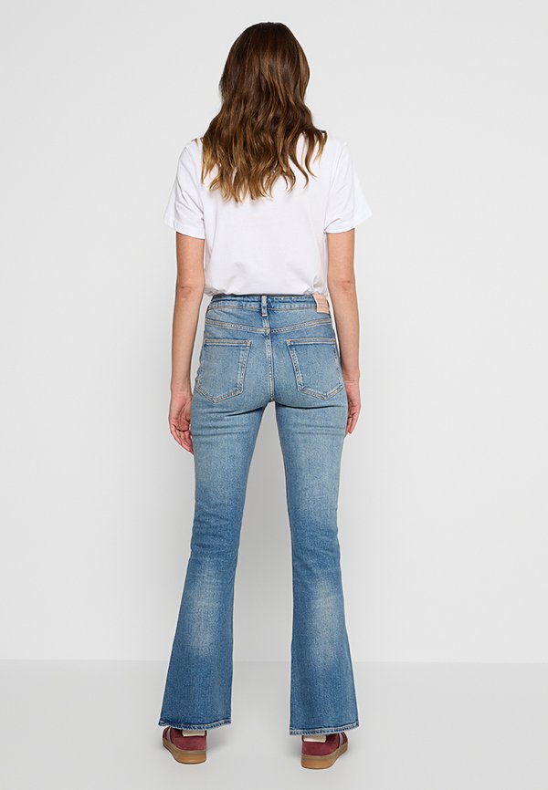 Scotch & Soda THE CHARM
