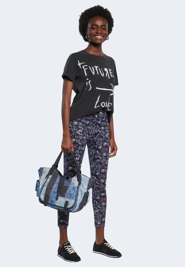 Desigual