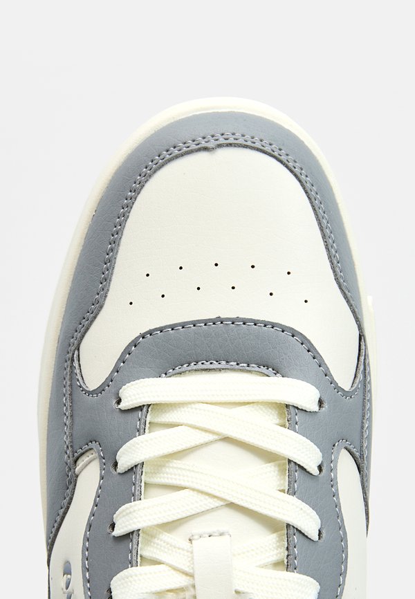 Ellesse MOMENTO