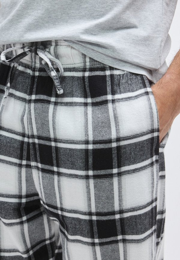 Hollister Co. BUFF CHECK EVOLUTION SINGLES