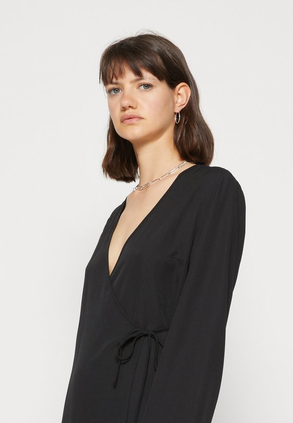 Pieces PCNESSA WRAP DRESS