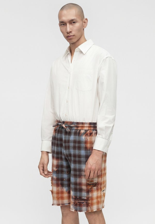 Feng Chen Wang DECAYED CHECK