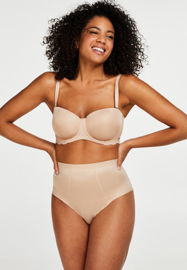Hunkemöller