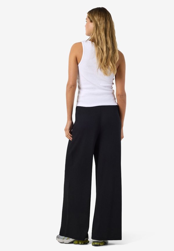 Noisy May Wide-leg NMPASA