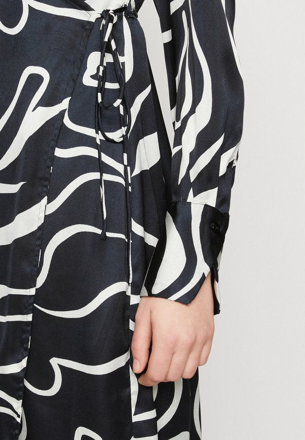 VILA VIJULIE IDA MID CALF WRAP DRESS