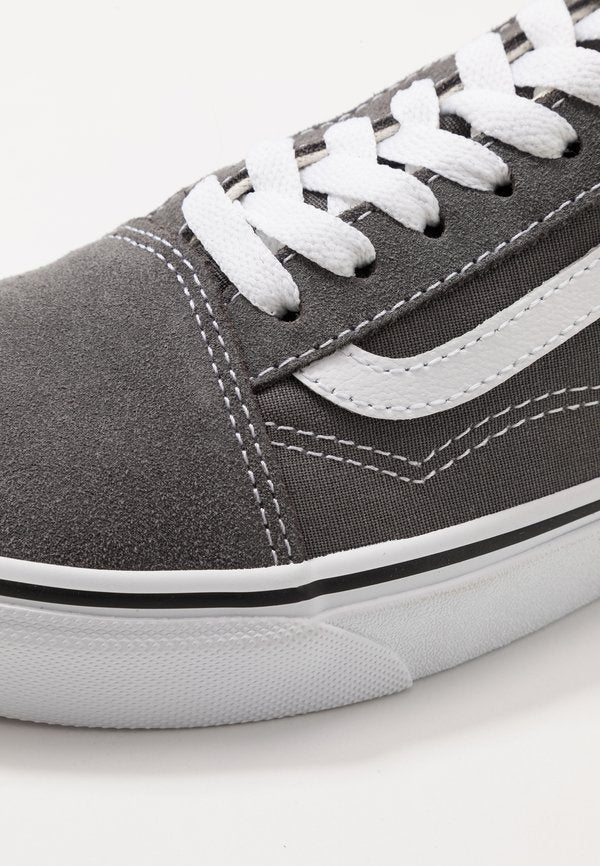 Vans UA OLD SKOOL