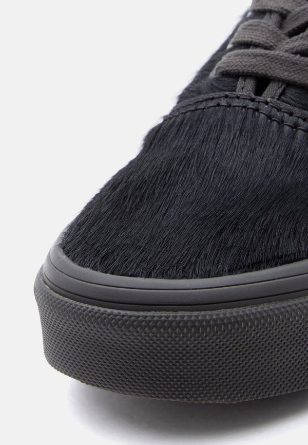 Vans AUTHENTIC UNISEX
