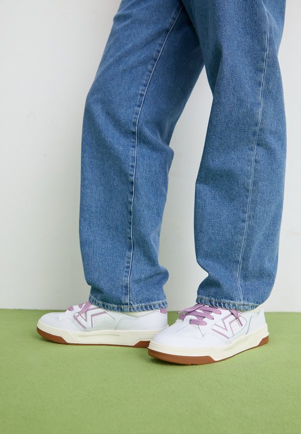 Vans UPLAND UNISEX