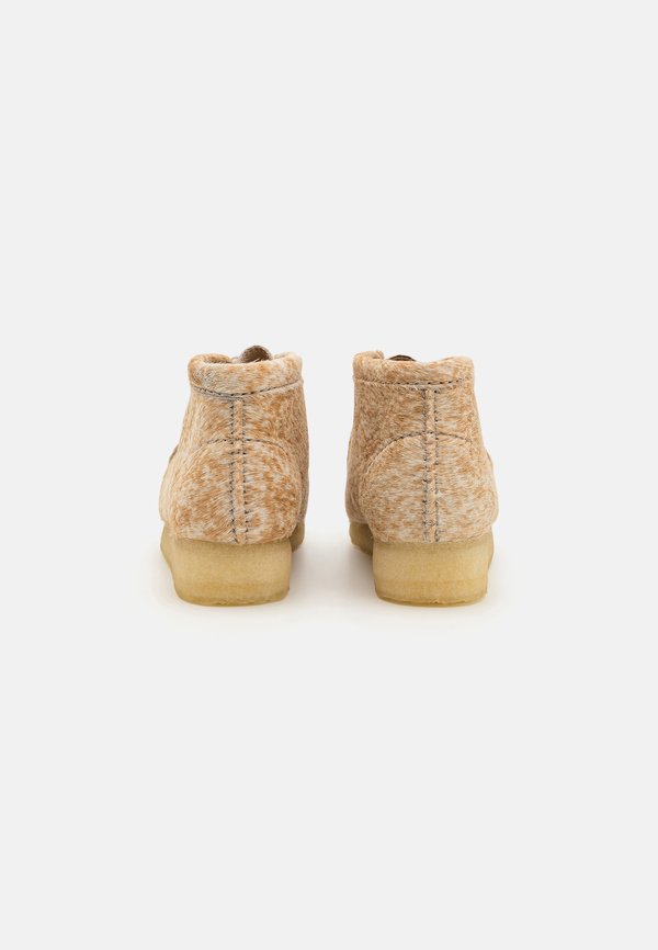 Clarks Originals WALLABEE BOOT