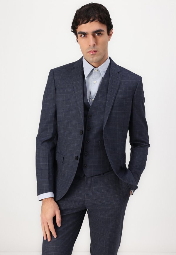 Isaac Dewhirst THE FASHION NOTCH SUIT SLIM