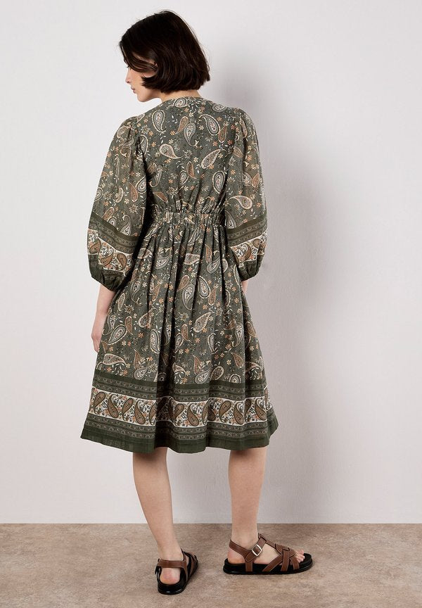 Apricot PAISLEY PRINT