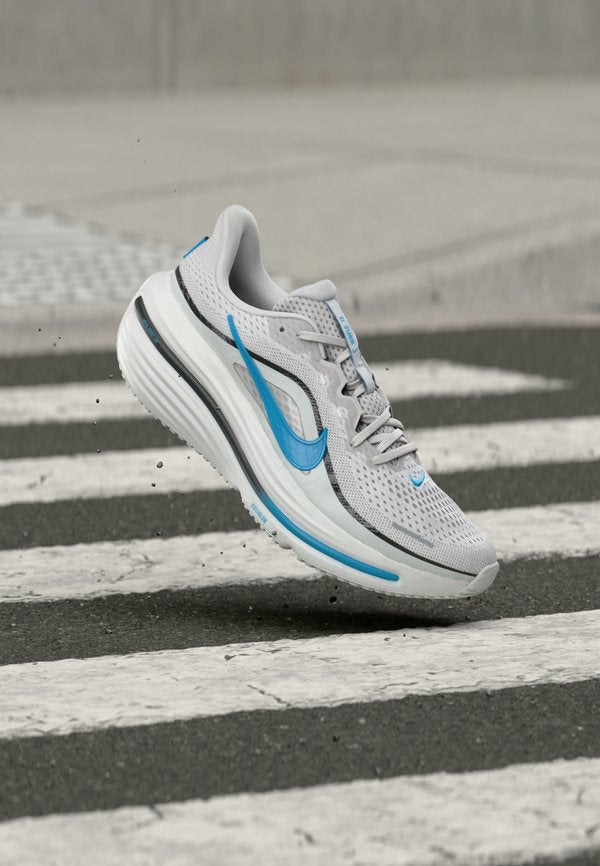Nike Performance AIR WINFLO 12 - Road running shoes - vast grey/light current blue/off white/anthracite