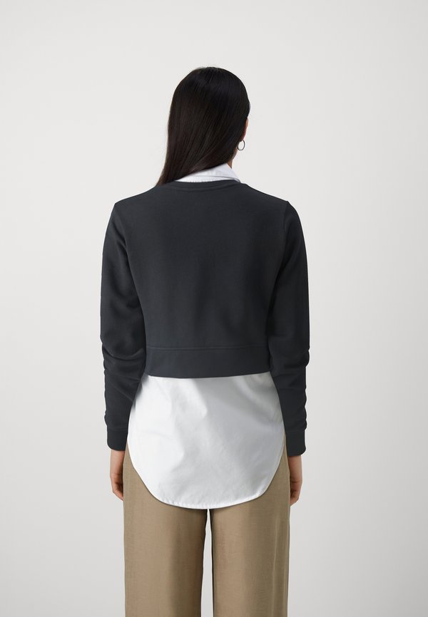 KARL LAGERFELD MIX