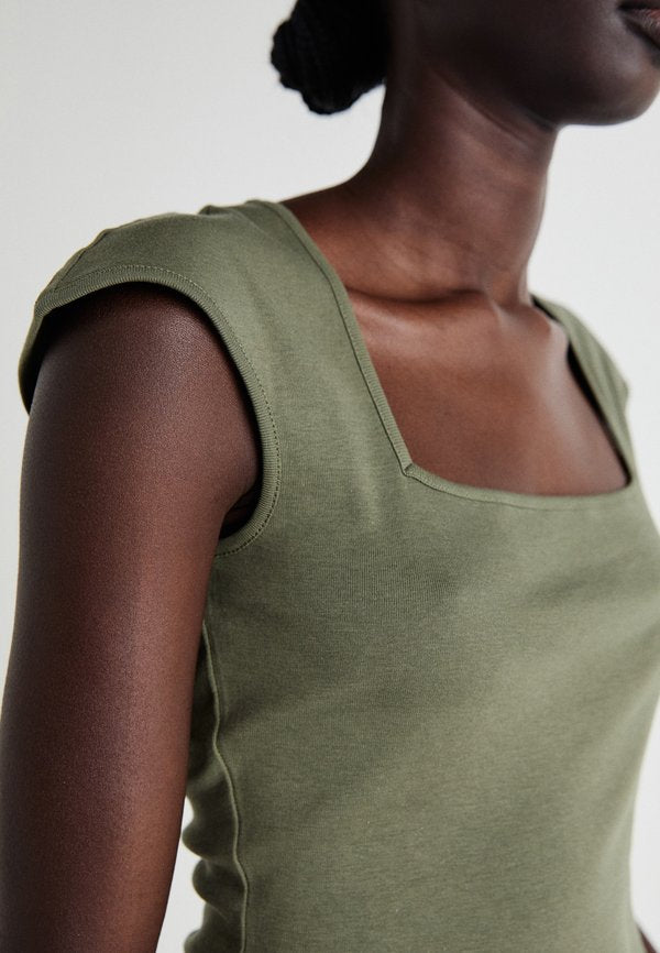 Noisy May NMDORA SQUARE NECK CAPSLEEVE
