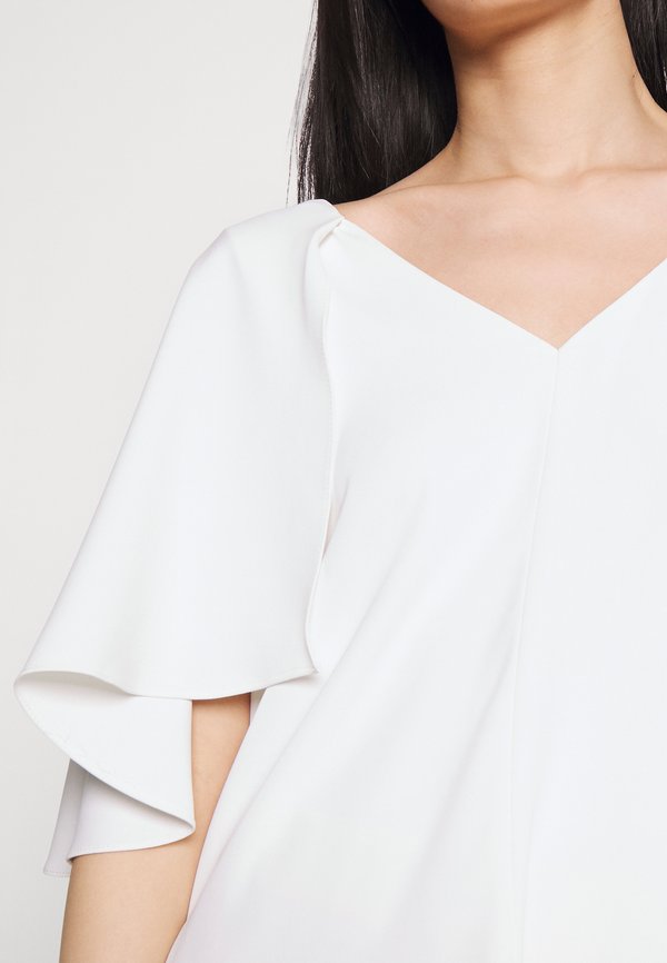 Halston MARAH TOP IN FLUID
