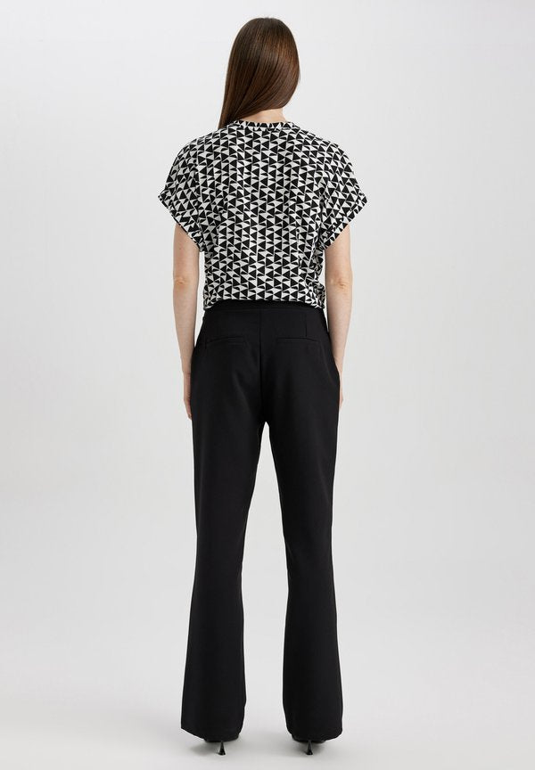DeFacto FLARE FIT
