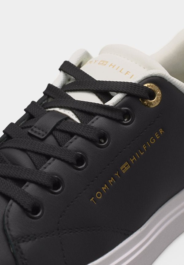 Tommy Hilfiger FEMININE CUPSOLE