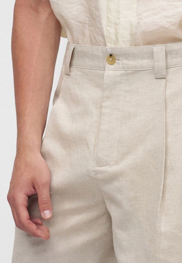 Maison Kitsuné PLEATED