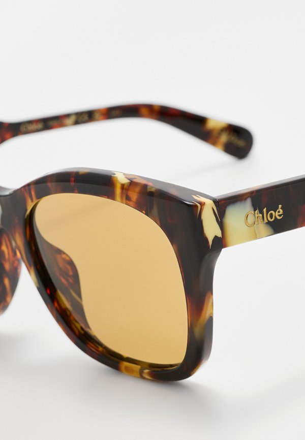 CHLOÉ