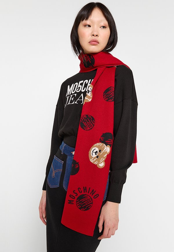 MOSCHINO