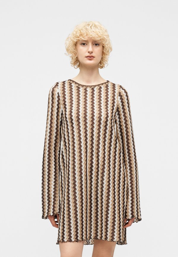 ONLY ONLBAILEY ZIGZAG DRESS