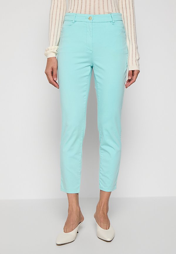 RIANI CASUAL FIT