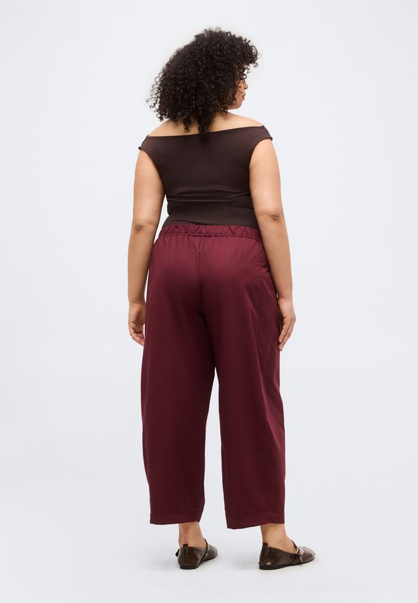 Vero Moda Curve VMCDAHLIA BARREL CULOTTE