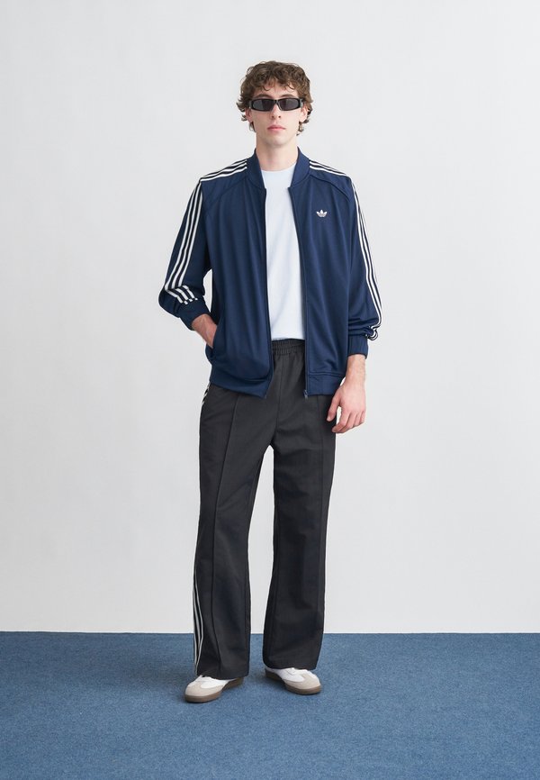 adidas Originals BRITCORE