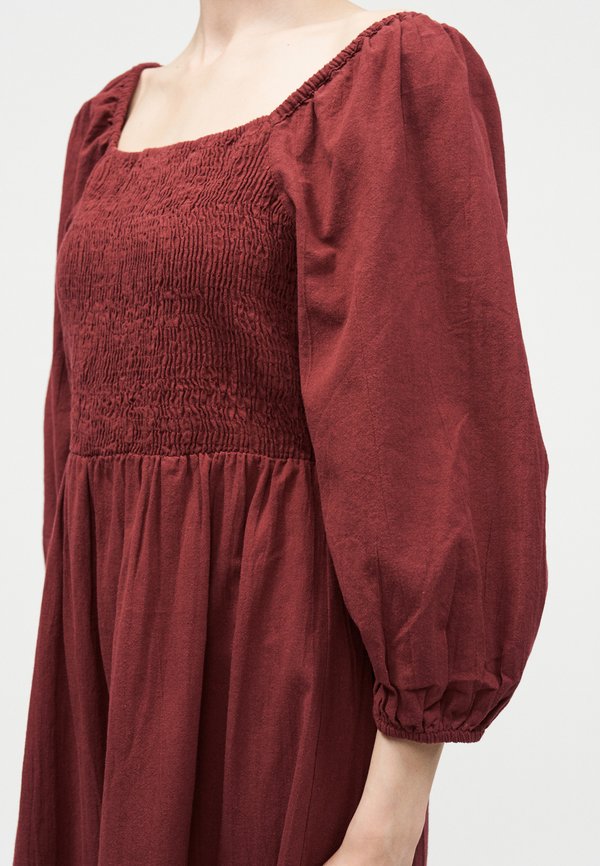 Vero Moda VMDICTHE SQUARE CALF DRESS