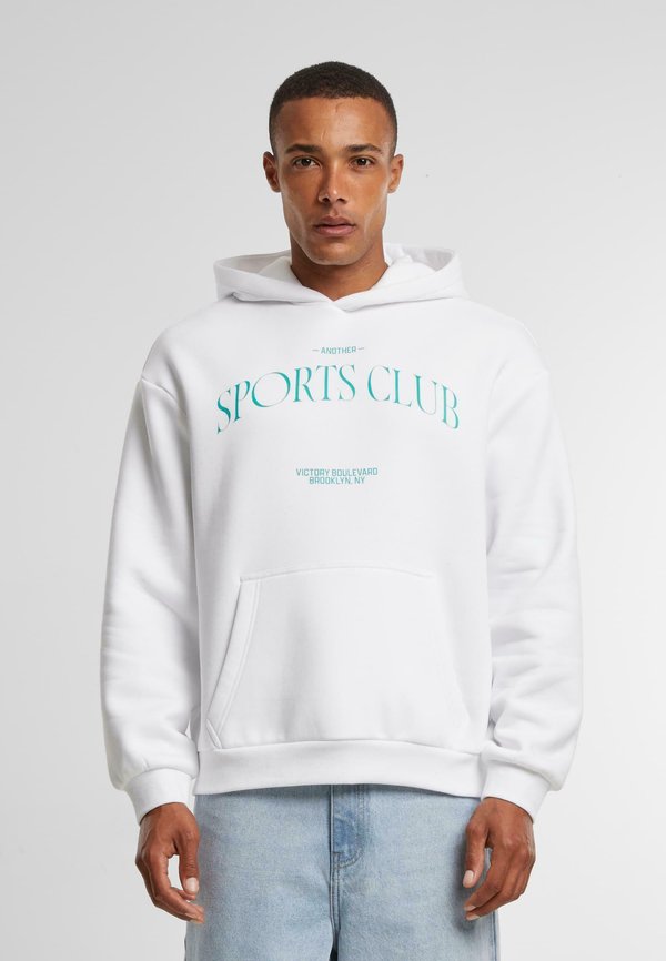Upscale by Mister Tee HOODY