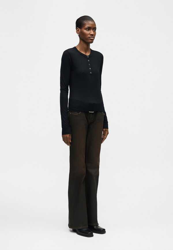 RE/DONE LONG SLEEVE RIBBED HENLEY