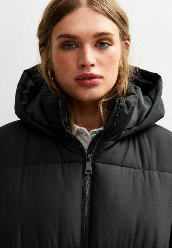 New Look HOODED CROPPED PUFFER