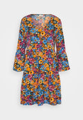 JDY JDYSTAAR LIFE ABOVE KNEE DRESS