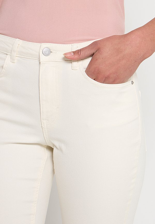 Vero Moda Petite VMSOFFI