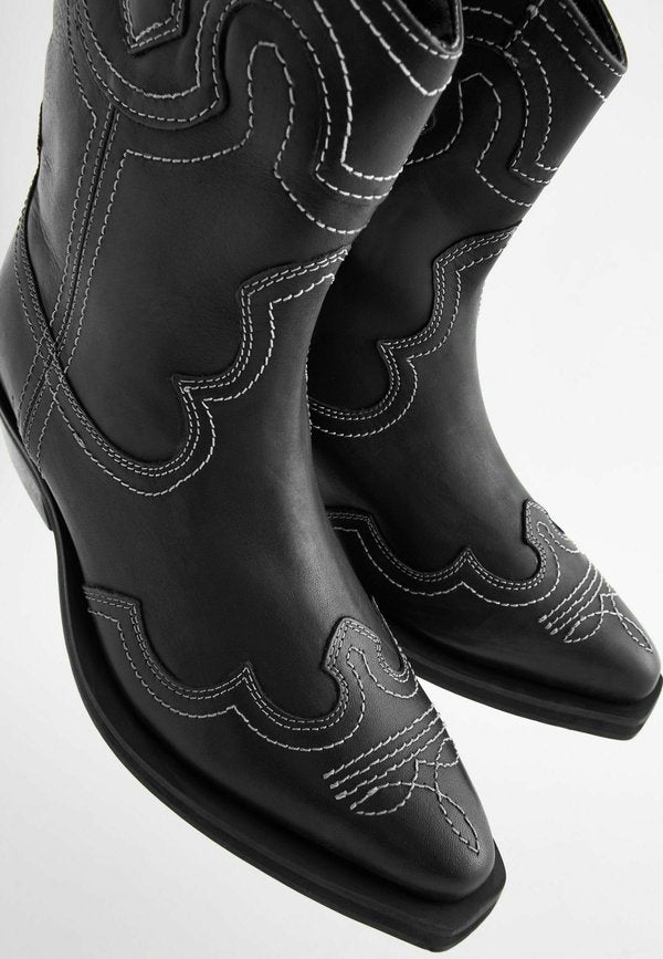 Next FOREVER COMFORT STITCHED WESTERN