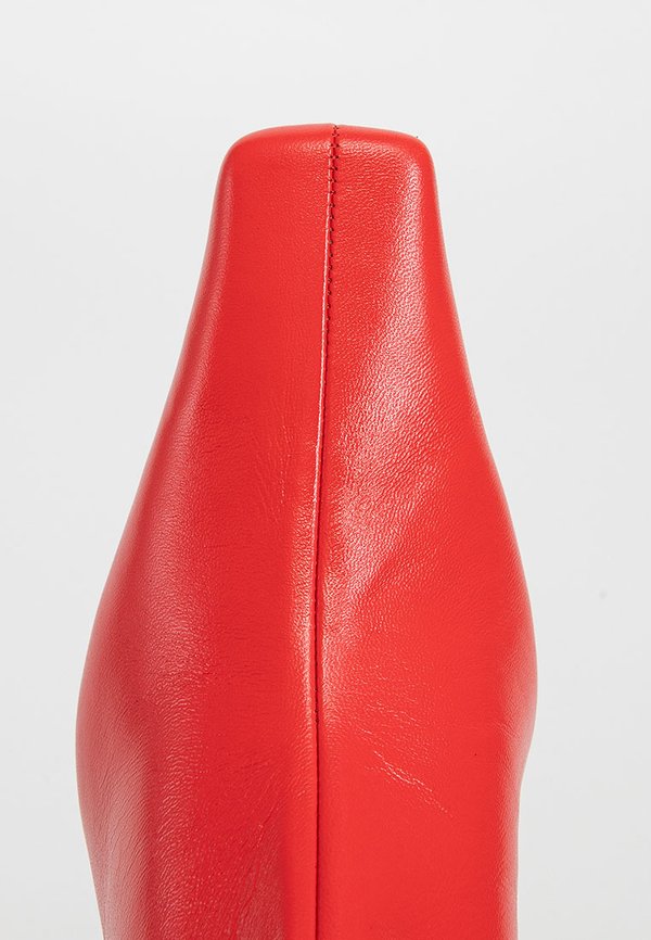 Proenza Schouler