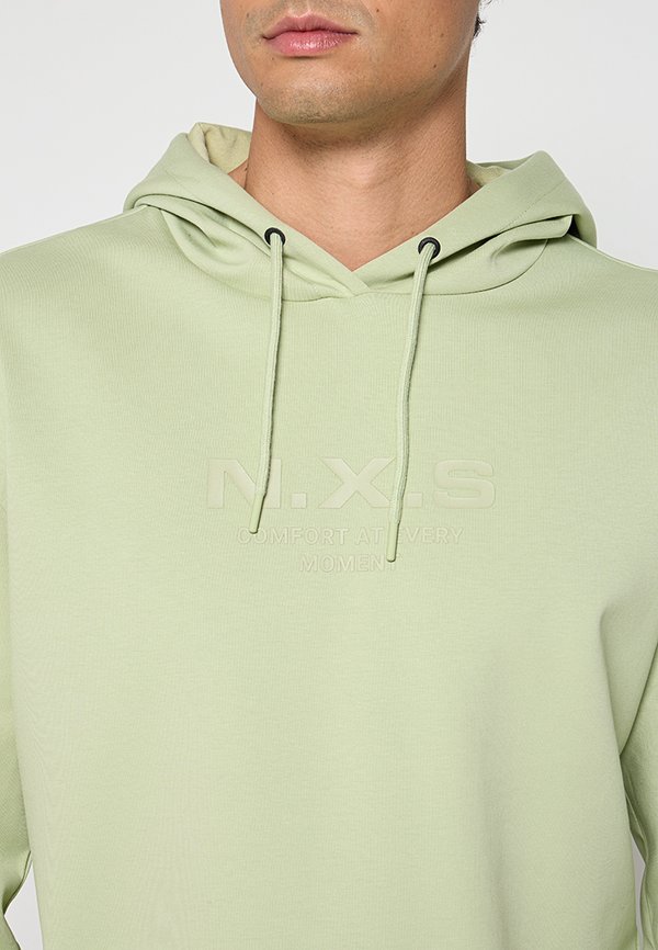 NO EXCESS