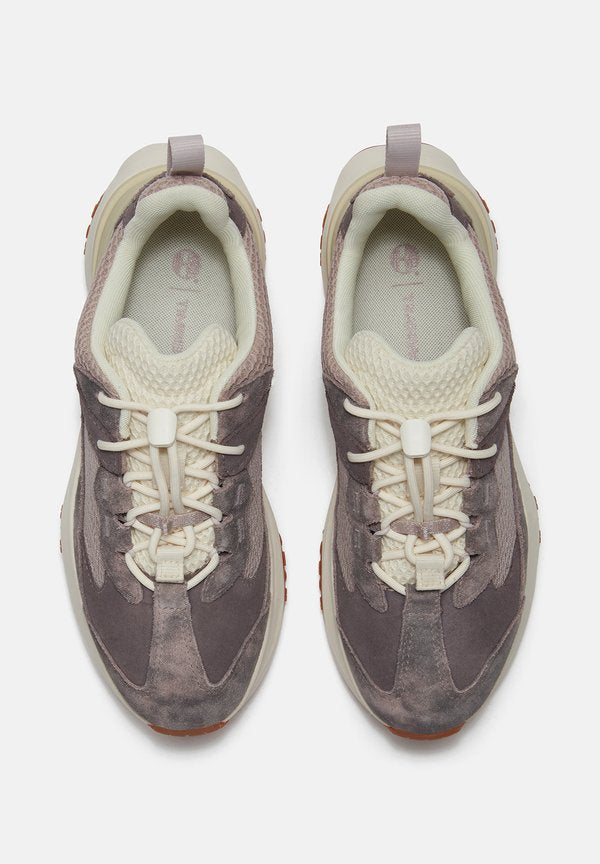 Timberland LOW LACE-UP WATERPROOF SNEAKER.