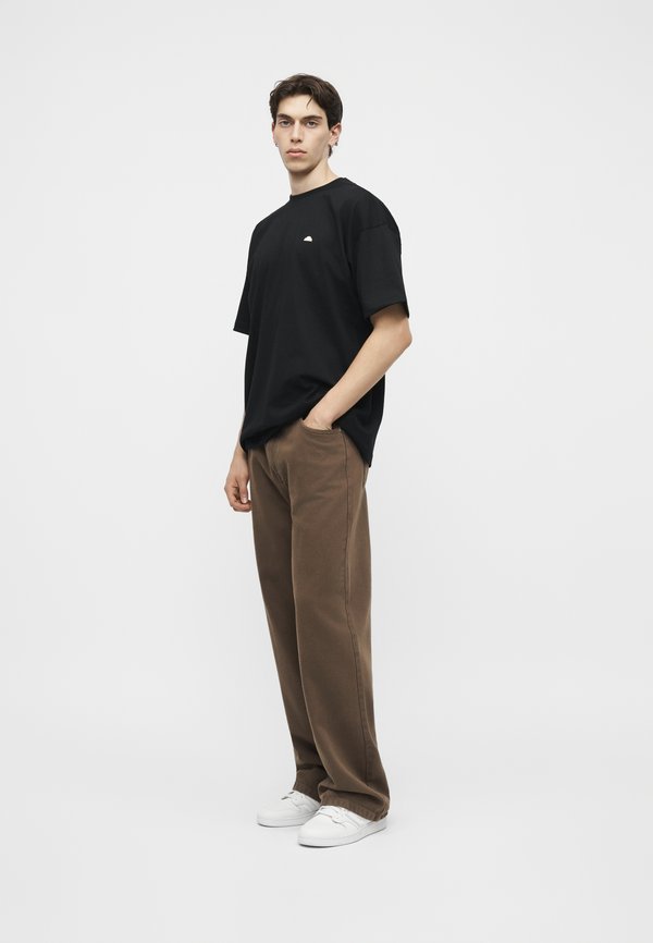 Ellesse PLAY NICE TEE