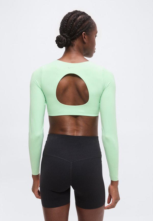 Nike Performance W NK DF ZENVY LS BRA LS SNL - Long sleeved top - cucumber calm/white