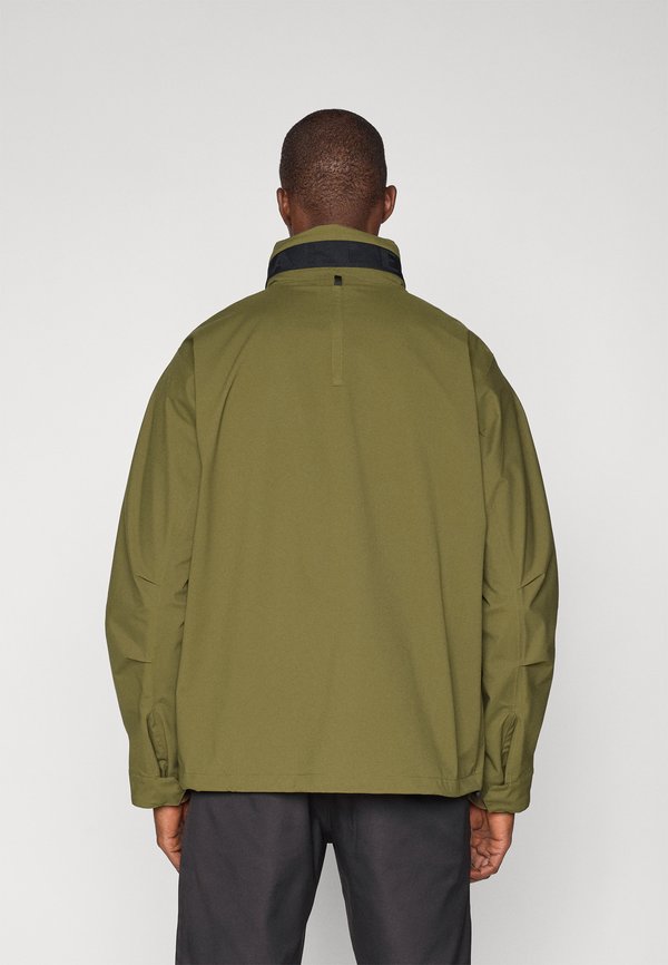 Oakley WIRED MTN UTILITY JACKET