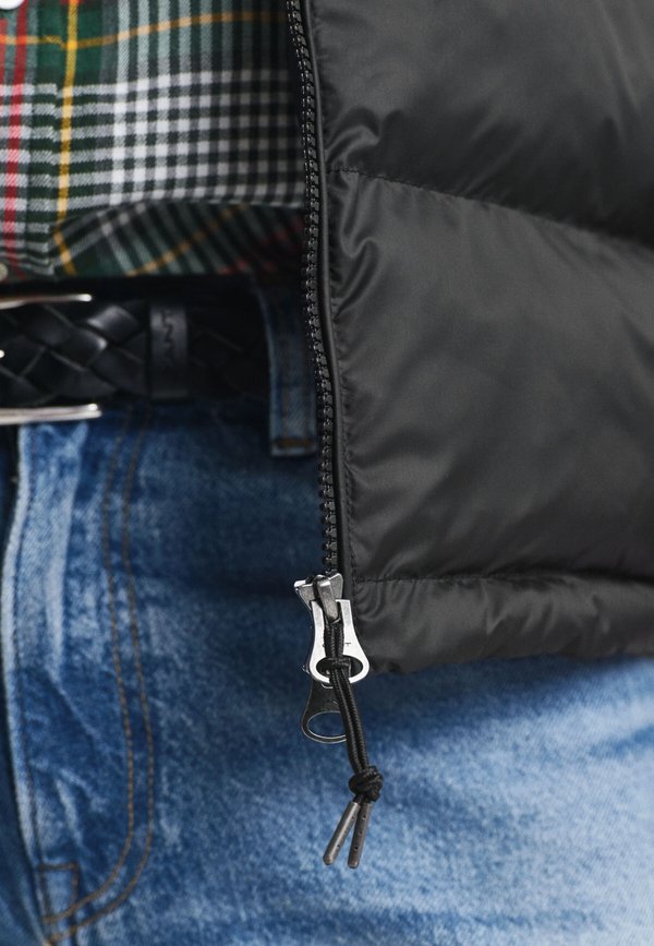GANT ACTIVE CLOUD JACKET