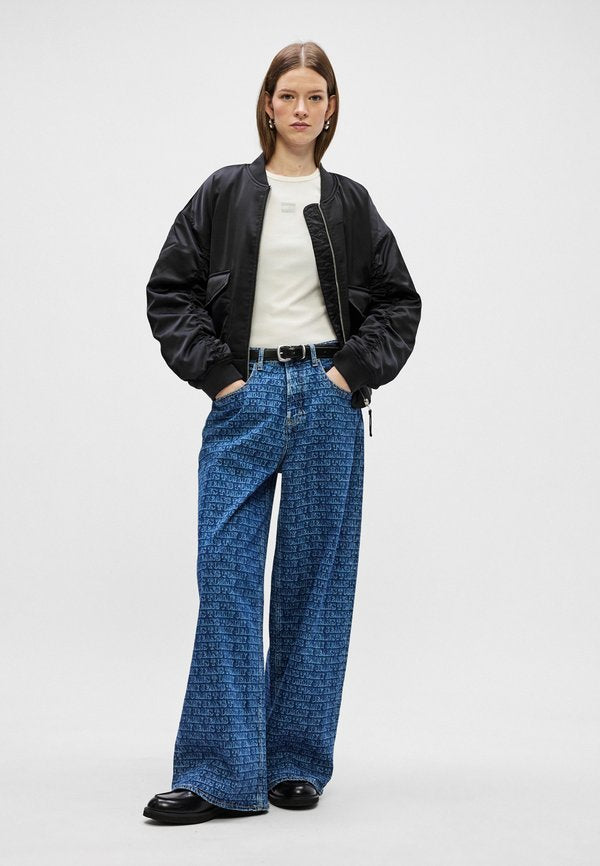 Tommy Jeans SPELL-OUT MID RISE LOOSE JEANS