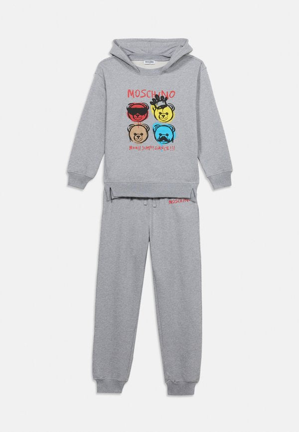 MOSCHINO