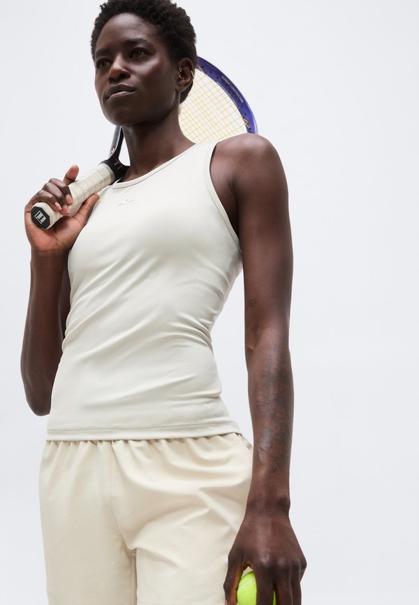 J.LINDEBERG Sports PRICILLA SHORTS