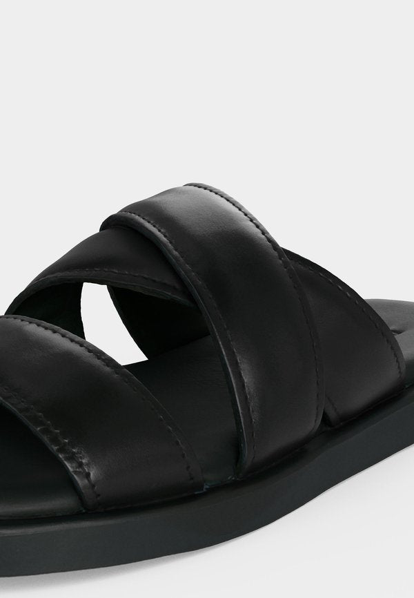 Steve Madden GRABBA